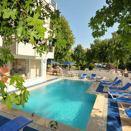 Villamar Hotel İçmeler Ngoại thất bức ảnh