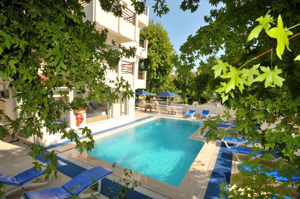 Villamar Hotel İçmeler Ngoại thất bức ảnh