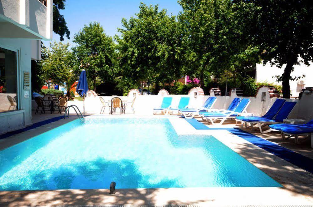 Villamar Hotel İçmeler Ngoại thất bức ảnh
